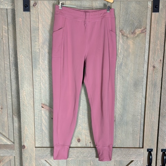 Fabletics Mila cold weather joggers Cherry Mocha pink Size Medium - Picture 3 of 11